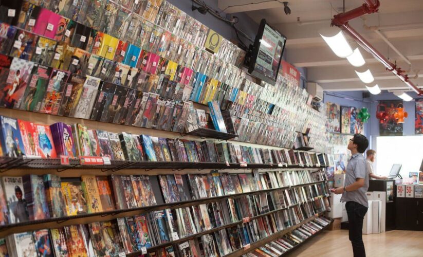 Practical Guide to Midtown Comics: Explore the Best Graphic Novels of 2025